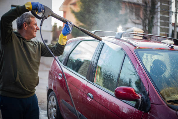 Best Garage Pressure Washing  in Black Diamond, WA